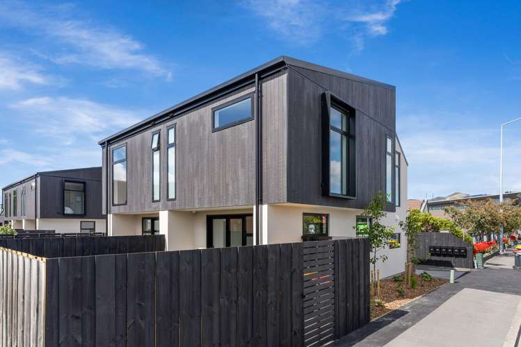 1-4/172 Colombo Street Sydenham_17