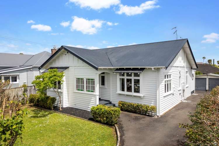 1 Matipo Street Mt Eden_27