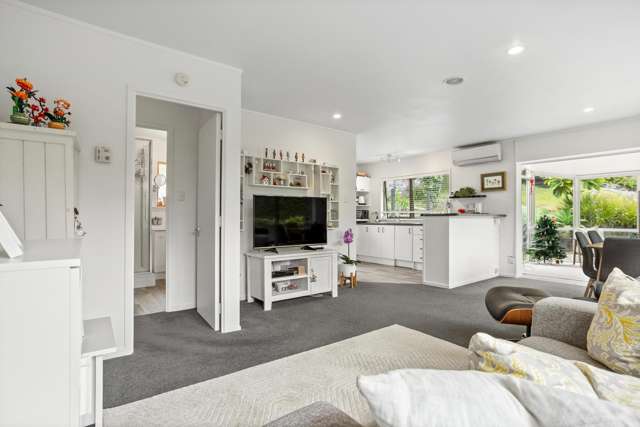 2/43 Seaton Road Murrays Bay_3