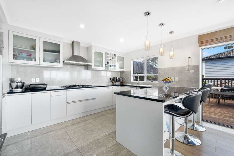 6 Jammen Drive Massey_2