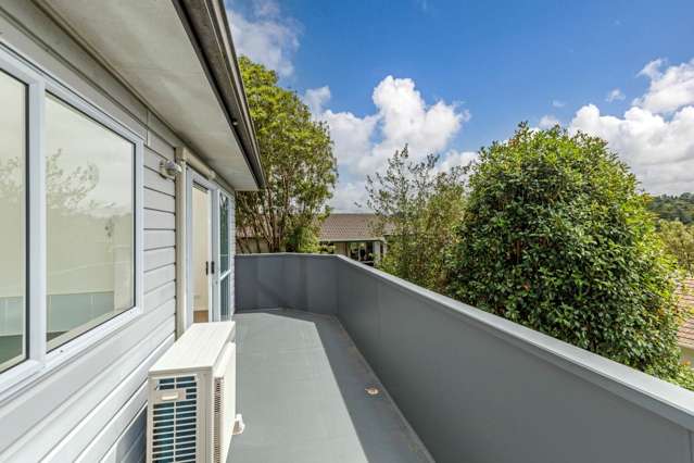 2/81 Spinella Drive Bayview_3