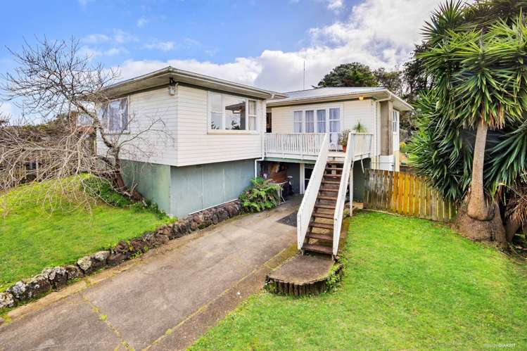 137 Ennis Avenue Pakuranga Heights_1