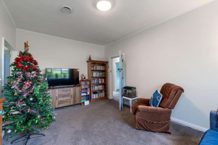 378 Tweed Street Georgetown_9