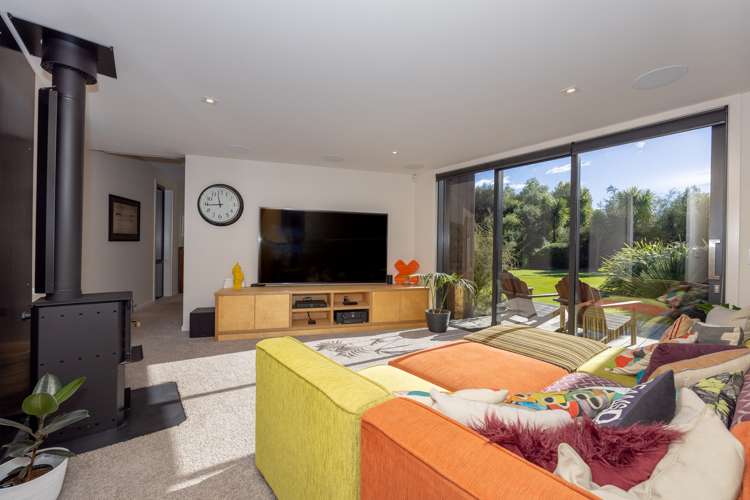 37 Matheson Crescent Albert Town_16