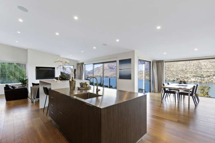 34 Goldrush Way Queenstown_3