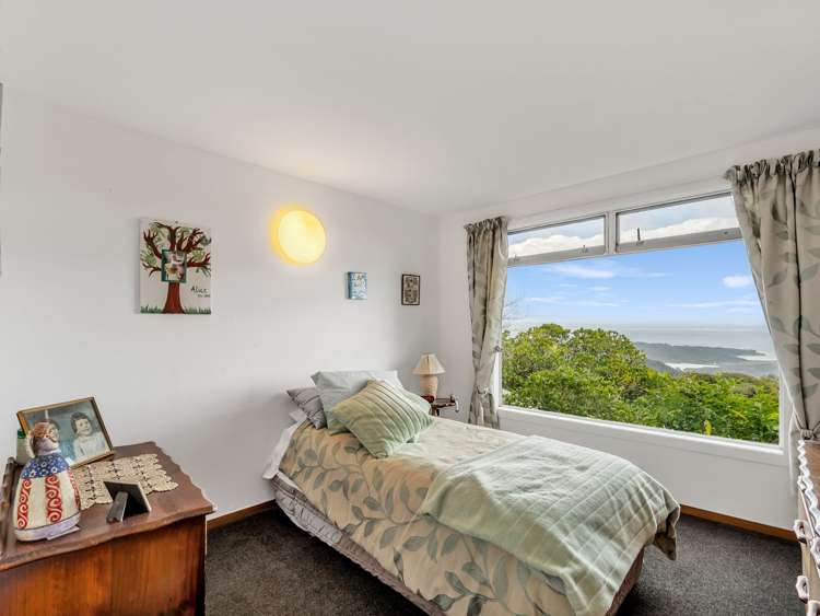 1/51 Quinns Road Waiatarua_18