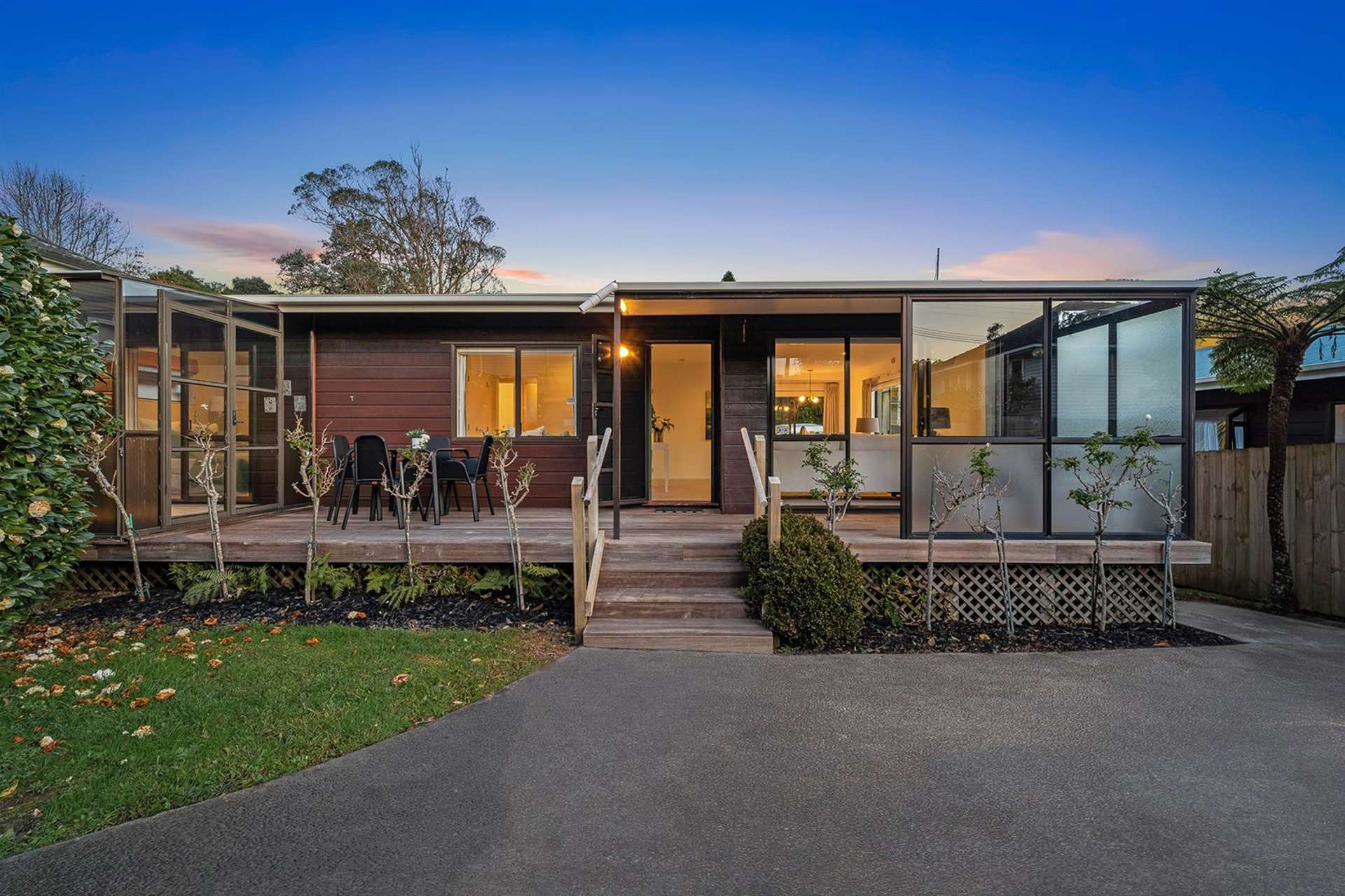 2/30 Selwyn Crescent Forrest Hill_0