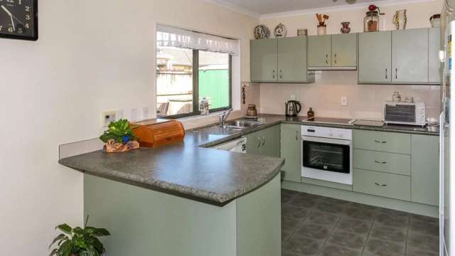 4 Emmerdale Avenue Papakura_4