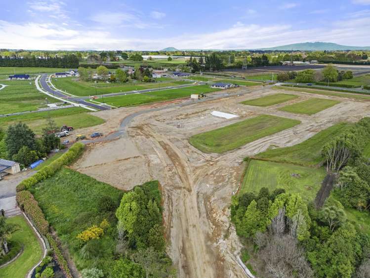 3798 Cambridge Road Leamington_16