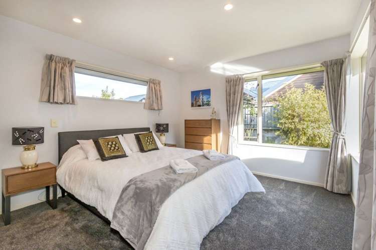 395 Yaldhurst Road Russley_5