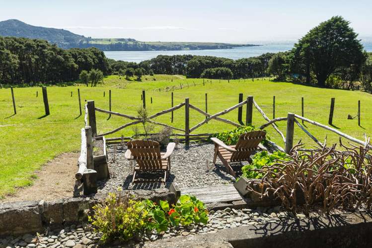 5114 Te Araroa Road_0