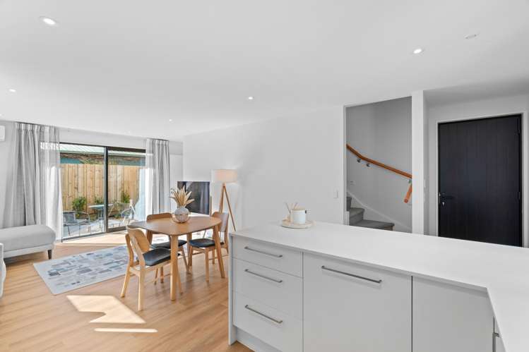 12/130 Holly Road St Albans_4