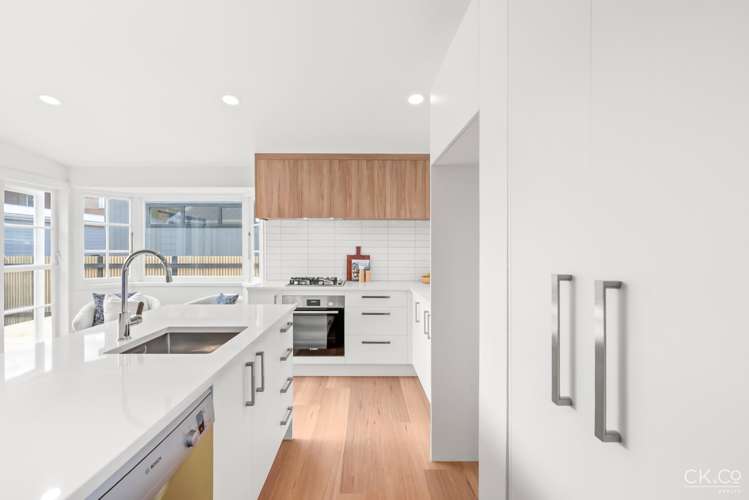 62 Bell Road Waiwhetu_11