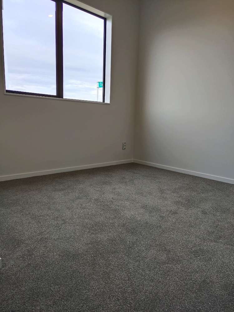 1 Castlepoint Avenue Takanini_9