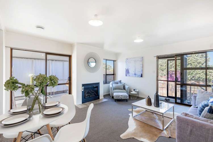 2/121 Blockhouse Bay Road Avondale_0