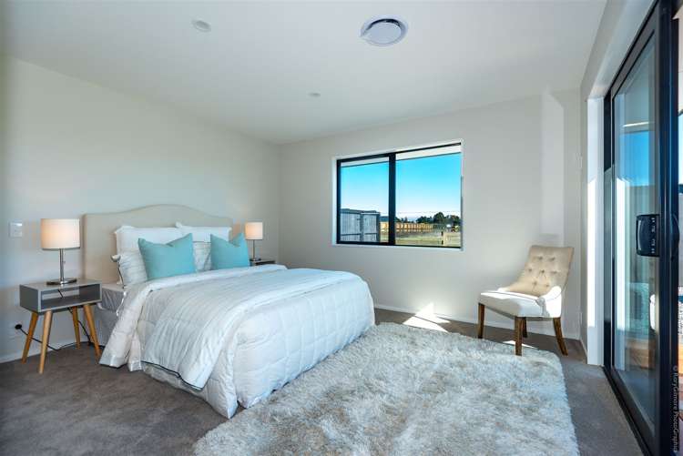 5 Texel Crescent West Melton_19