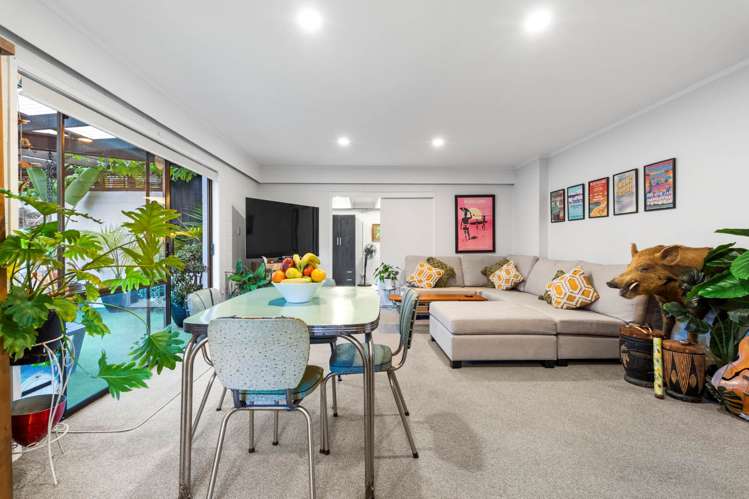 3 Elgin Place Red Beach_28