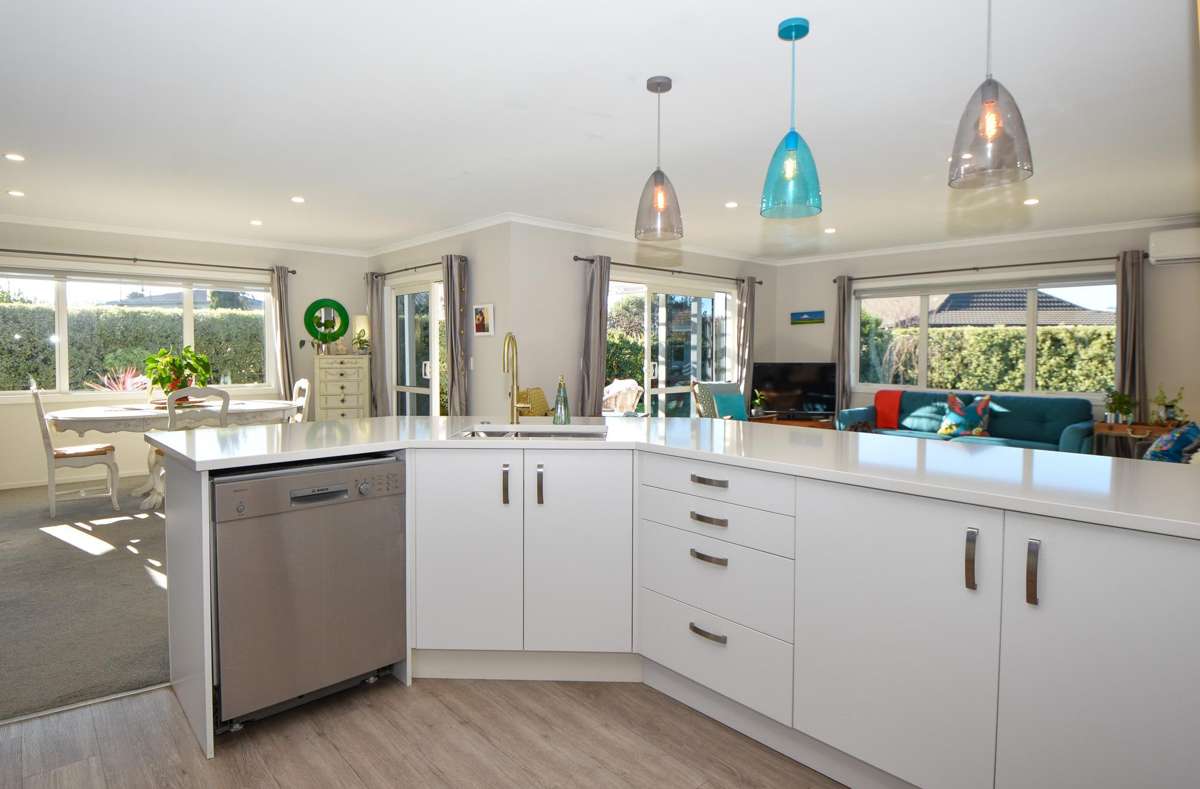 7 Hartley Avenue_4