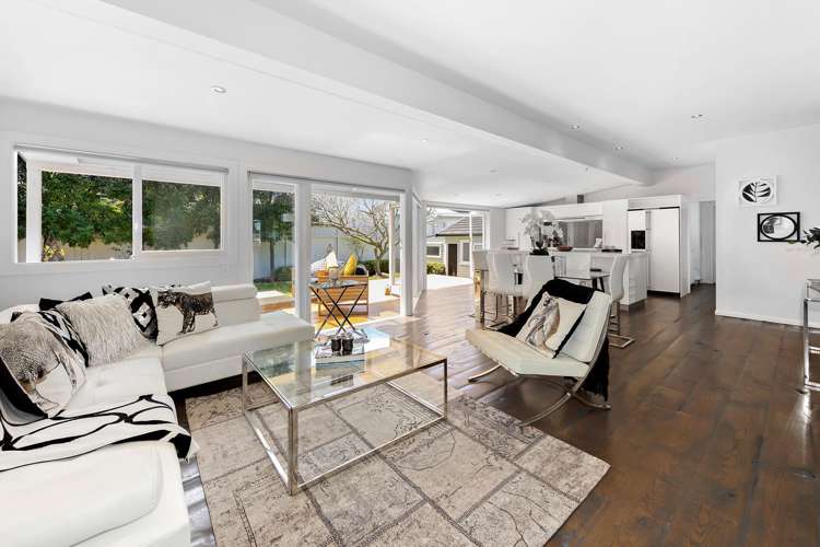 51 Tawhiri Road One Tree Hill_3