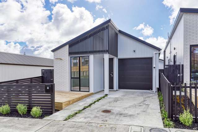 Cozy family home or great investment