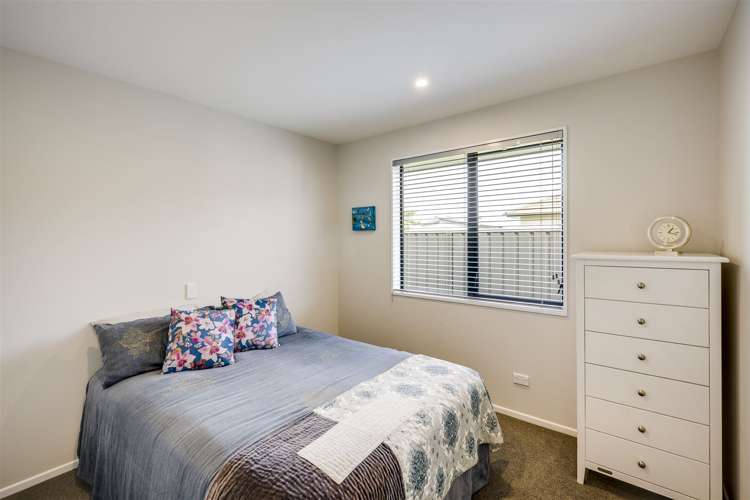 16 Kapiti Drive Poraiti_12