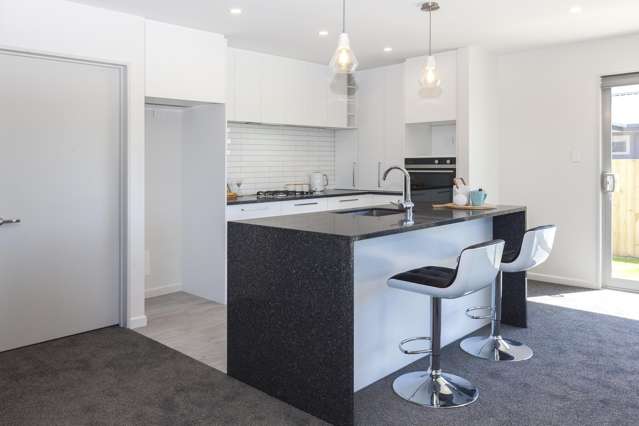 5 Kingsbridge West Burwood_3