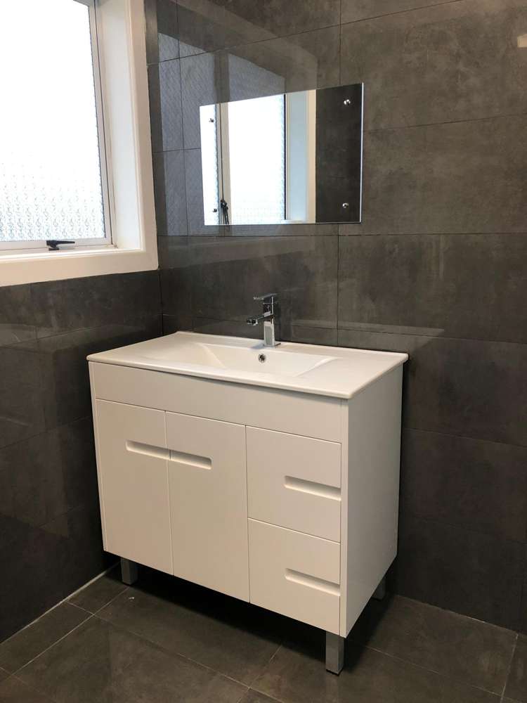 5a Tirimoana Road Te Atatu South_8