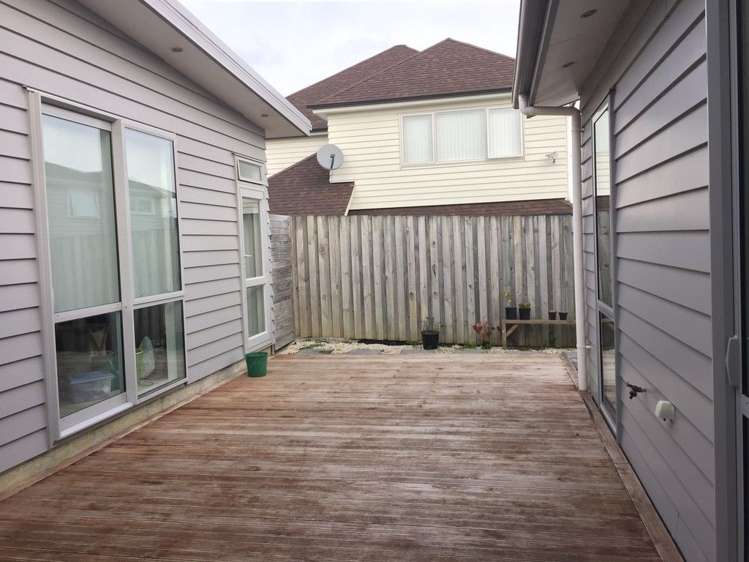 31 Huntington Park Drive Greenhithe_11