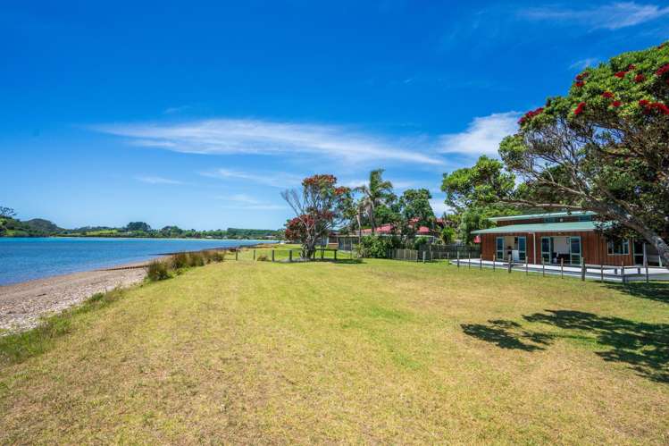 890 Pataua South Road Pataua South_23