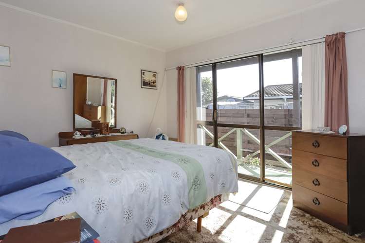 37 Lloyd Street Parkvale_6