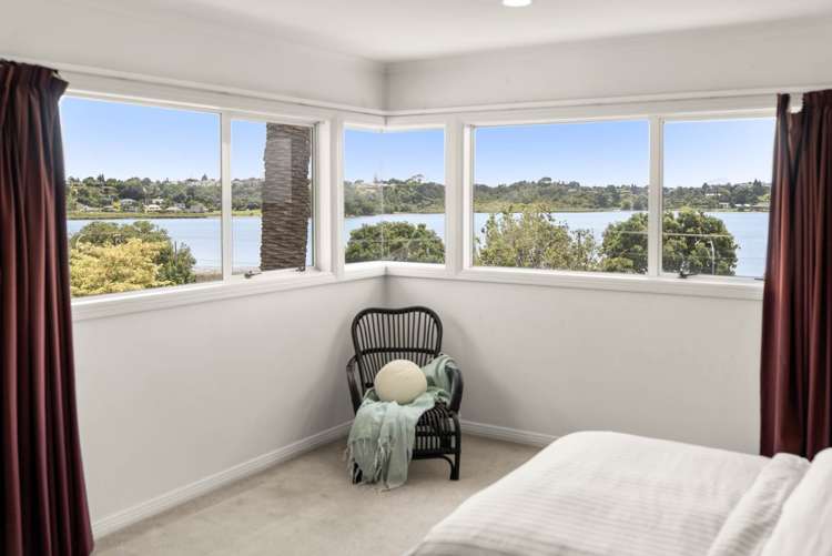 232 Welcome Bay Road Welcome Bay_2