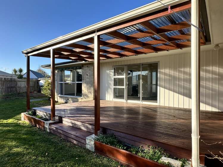 8 Todd Place Allenton_17