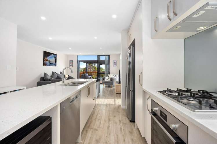 2 Seafarer Crescent Stanmore Bay_8