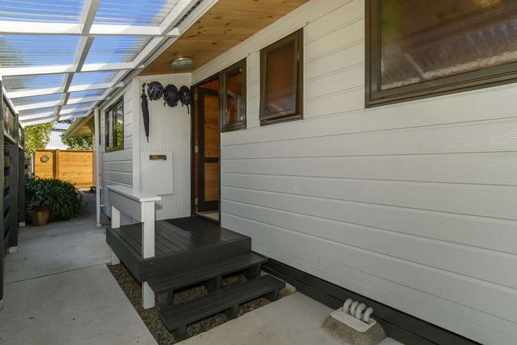 52 Strathmore Street Matua_15