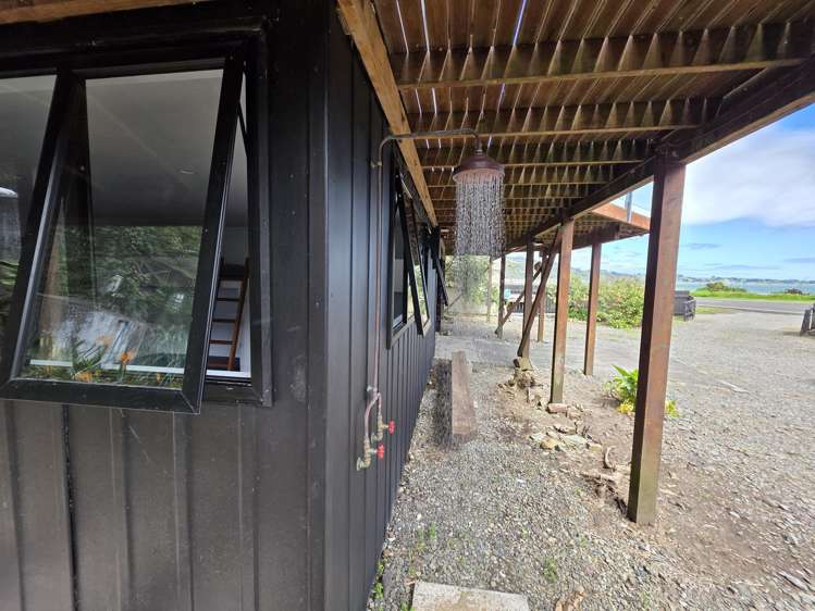 10744 State Highway 35 Waihau Bay_27