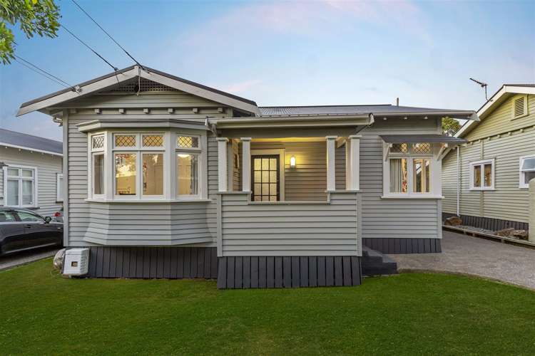 66 Calgary Street Mount Eden_16