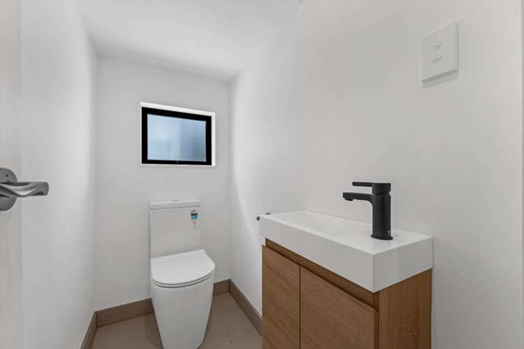 21d County Road Torbay_11