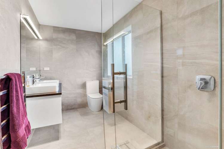 13 Thistle Close Beachlands_12