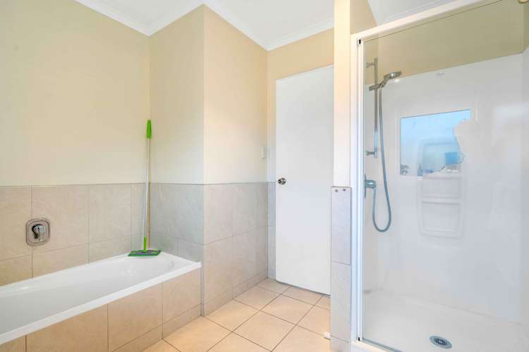 57 Magic Way Randwick Park_11