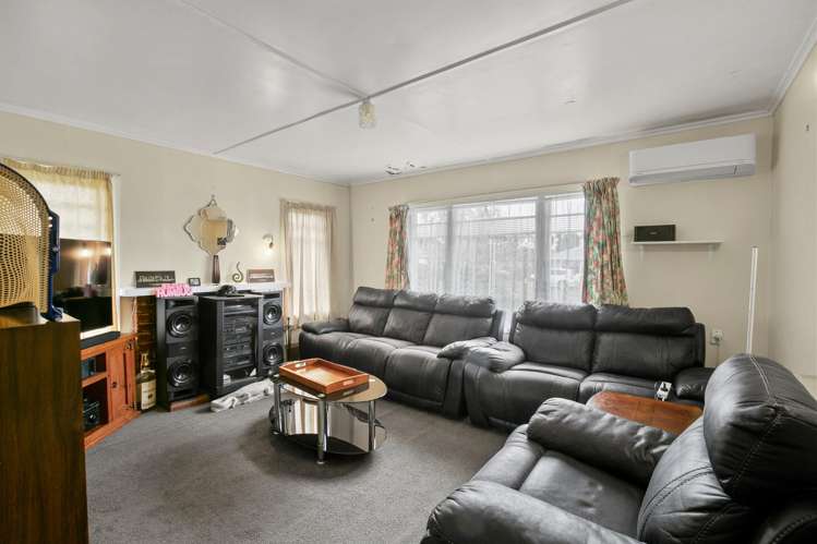 155 Seaview Road Westown_9