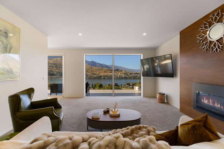 10 St Marks Lane Queenstown_6