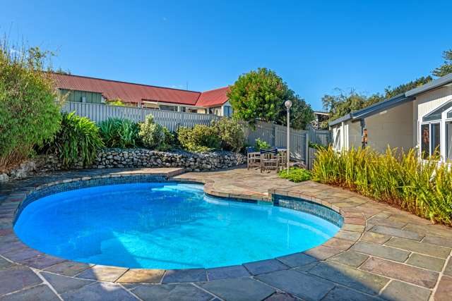 11 Hillary Heights Whataupoko_2