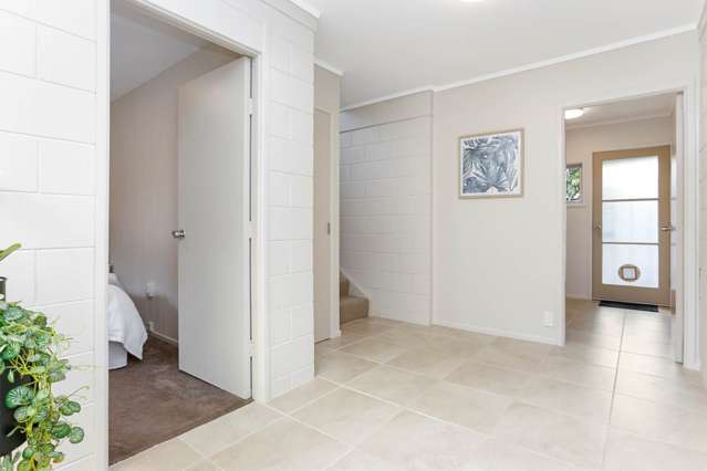 2/42 Eastglen Road Glen Eden_4