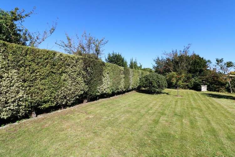 31 Clifton Avenue Carterton_20