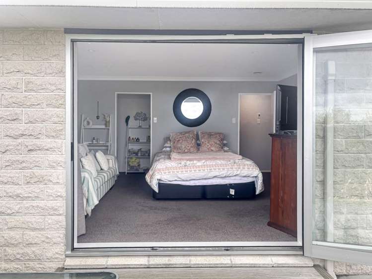 30 Pirinoa Street 10643_21
