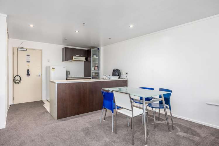 214/47 Hobson Street Auckland Central_5