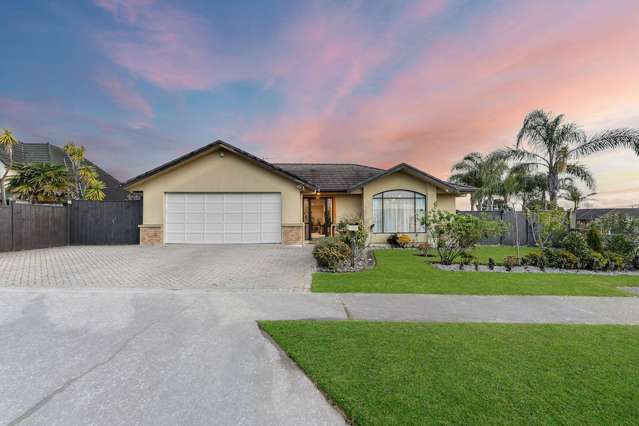 Spacious Single-Level Corner Living in Triple ...