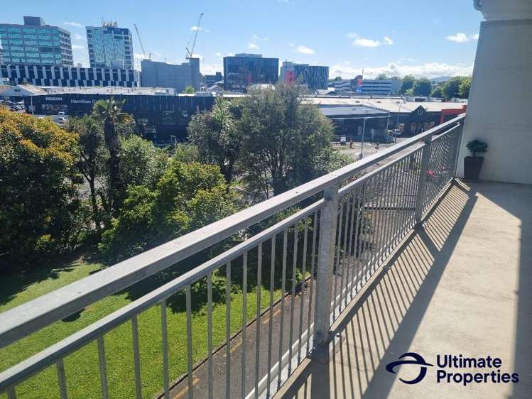 8/89 Tristram Street Hamilton Central_9