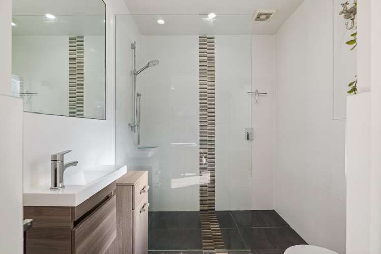 8 Kensington Terrace Gulf Harbour_25