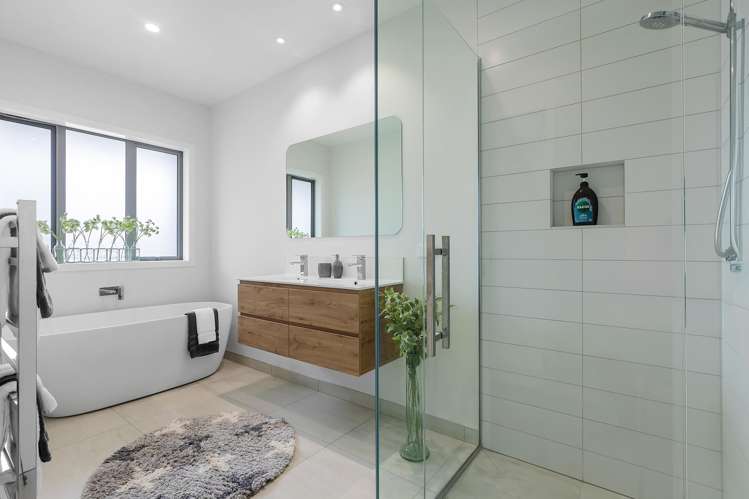 83 Whare Marama Drive Leamington_20